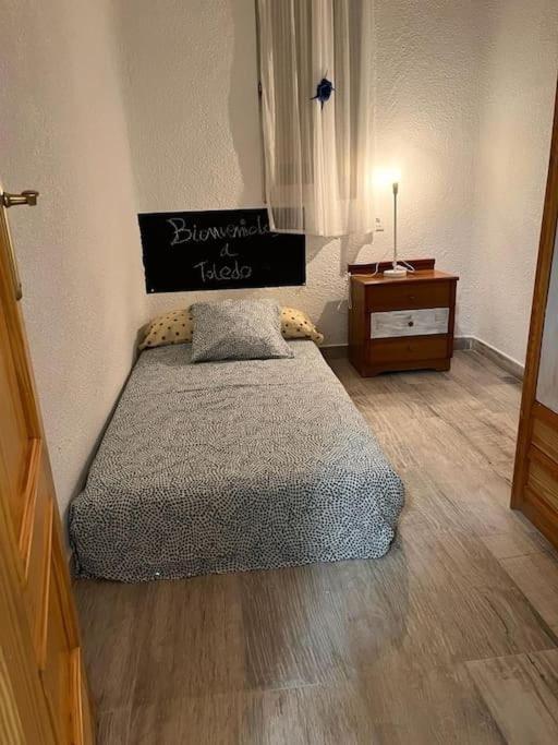 Apartamento En Toledo Capital Lejlighed Eksteriør billede